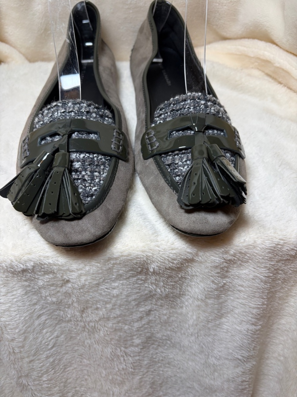 Elie Tahari Gray Suede Loafers with Tweed and Patent Tassels - Picture 2 of 8